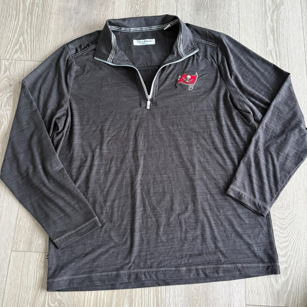 Tommy Bahama Tampa Bay Buccaneers Mens Gray Logo 1/2 Zip NFL Pullover Top Size M